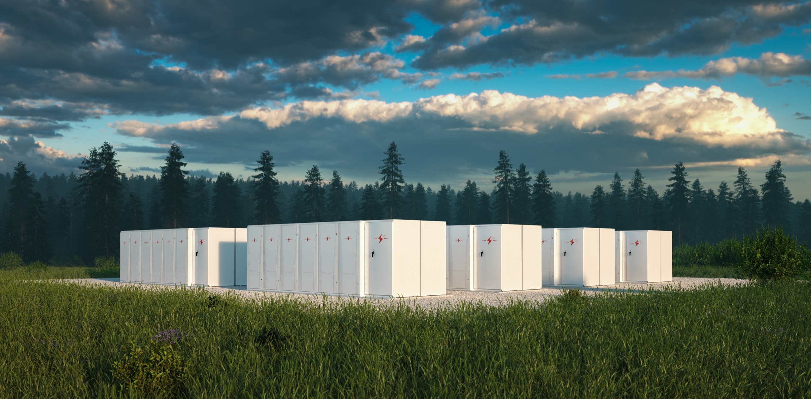 Contenedores de baterías industriales instalados junto a un bosque